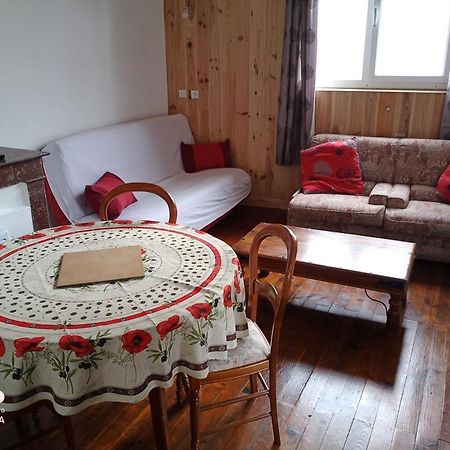 Saint-Laurent-de-Neste Logement Proche De Tout מראה חיצוני תמונה